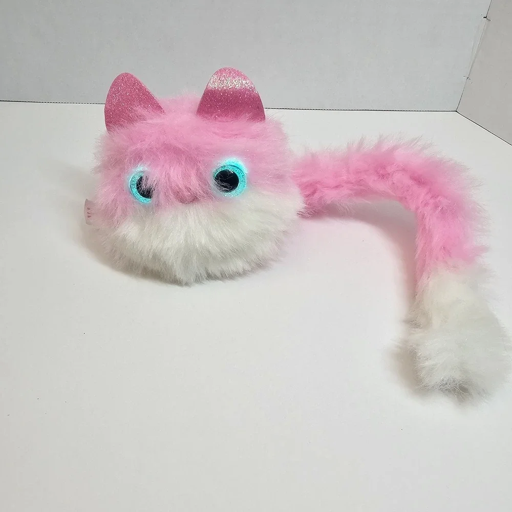 Pomsies Blossom Pink Cat Pet Talking‎ Interactive Toy Plush Pink. Purrs